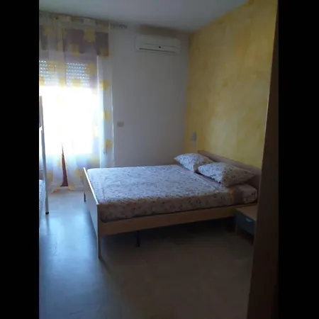 Bed & Breakfast Quadruple For A Totally Relaxing 20 Meters From The Sea Pineto