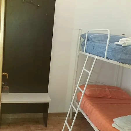 Quadruple For A Totally Relaxing 20 Meters From The Sea