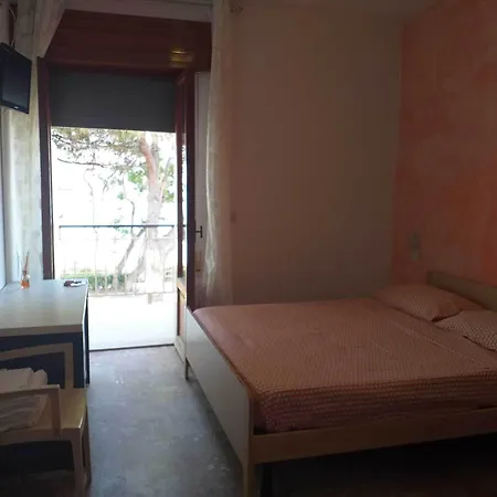 Bed & Breakfast Quadruple For A Totally Relaxing 20 Meters From The Sea 3*