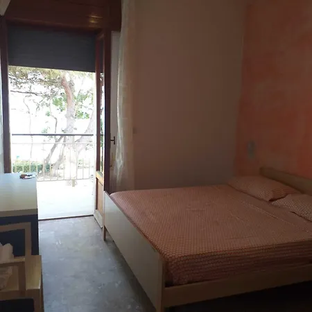 Quadruple For A Totally Relaxing 20 Meters From The Sea