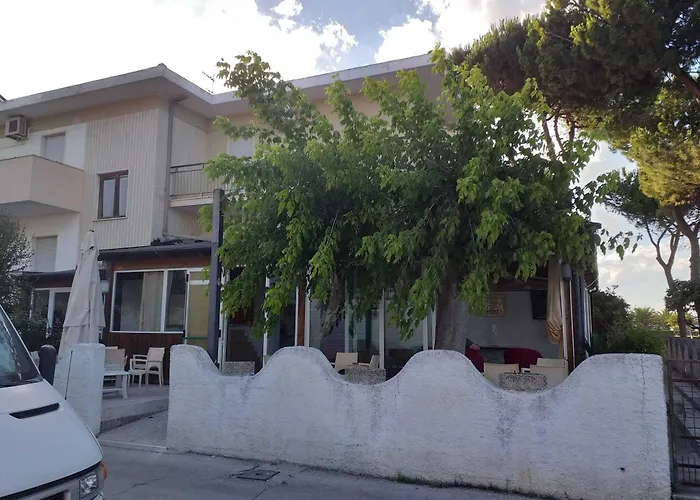 Quadruple For A Totally Relaxing 20 Meters From The Sea Panzió Pineto